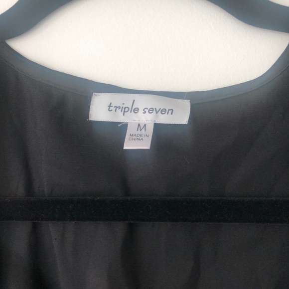 Black Satin crop - Picture 3 of 3